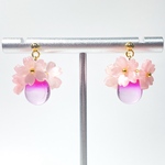 【訳あり】ティアドロップビーズ　ピンクグラデーション　桜　ピアスorイヤリング