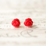 プチ薔薇のピアス
