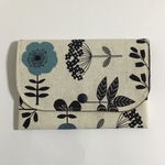 気まぐれ作品　ポケットいっぱいマルチケース『北欧の花』