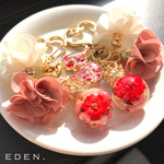 可愛さ満点❤︎お花たちのキーホルダー