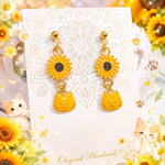 【再販💓人気🎶】シンプル 大人可愛い♡夏♪︎ひまわりとひまわり色 フェイス猫ちゃんのピアス❀サージカルステンレスピアス☆金属アレルギー対応☆