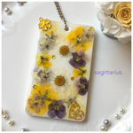 ★ゲリラセール★イニシャル付きパンジーパスケース 押し花