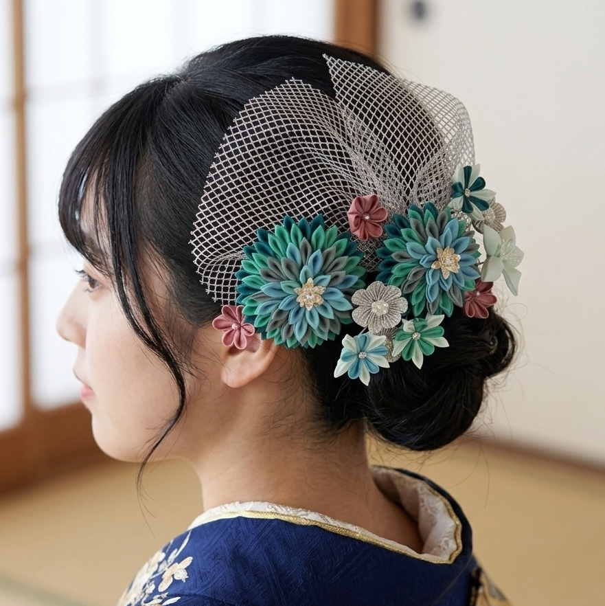 つまみ細工の髪飾り ※※※つまみ細工 正絹羽二重 シルク 成人式 二十歳の