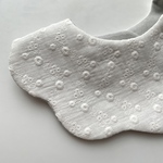 小花刺繍のもくもくスタイ【white】