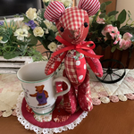 赤いテディベア