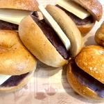 【送料無料】天然酵母ベーグル（ボリュームのあるお食事ベーグルやスイーツベーグル入り）10個お任せベーグルセット