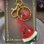 みずみずしい！リアルすいか　スイカボール　 キーホルダー 🍉☆フェイクスイーツ☆すいか☆フルーツチャーム