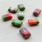 アマリリス　チェコビーズ　8X12mm 8個
