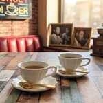限定　シンプル 大きめ陶器みたいなミルク入り珈琲や紅茶のカップとソーサーセット(アイボリー)