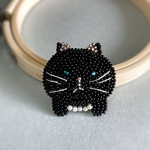 ☆幸運 の 黒猫 さん ブローチ 刺繍ブローチ ビーズ　猫