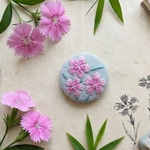 可憐な秋の花／撫子の刺繍ヘアゴムor刺繍ブローチ