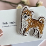 【A018】ビーズ刺繍で作った犬の小さなブローチ　うちの子シリーズ 2way 柴犬