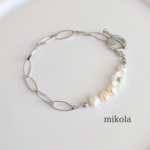 淡水パールと大ぶりチェーンのアシンメトリーブレスレット❁　ブレスレット　ビーズ　ビーズブレスレット　淡水パール　アシンメトリー　マンテル　マザーオブパール