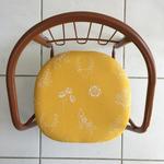 『花オオカミイエロー』豆イス＊ベビーチェア＊キッズチェア【防水加工】　