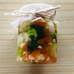 カット野菜の瓶詰め
