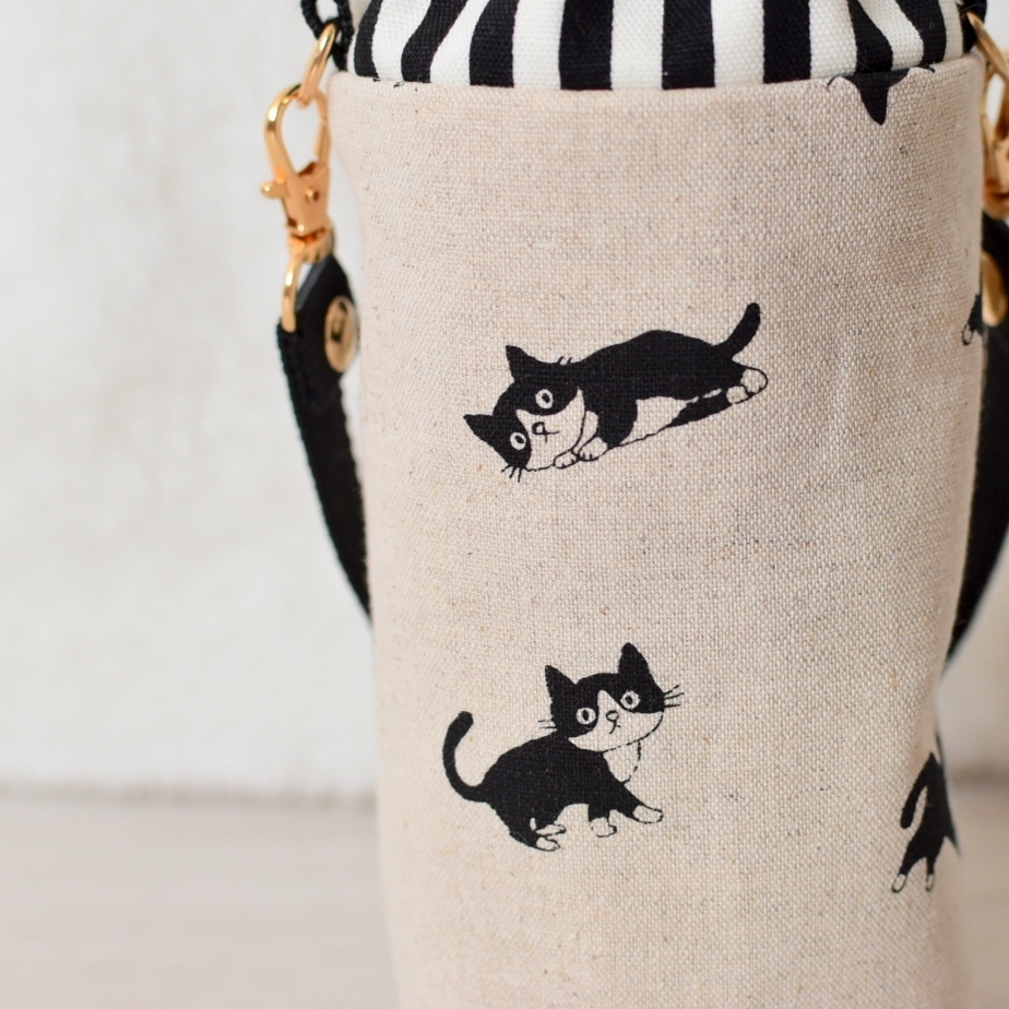 再販［完成品］猫柄がかわいい♪保温保冷ペットボトルカバー（ハチワレ