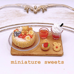 🧸✨シャルロットケーキとスイーツセット🍪🫧✨ミニチュアスイーツ　ミニチュアフード　フェイクスイーツ　フェイクフード