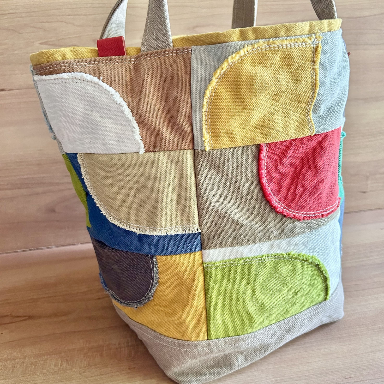 tuttifun＊ハッピーパッチワークトート/ Happy patchwork Tote A360