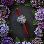 黒＋シルバー紫陽花の玉かんざし(20㎜玉サイズ)