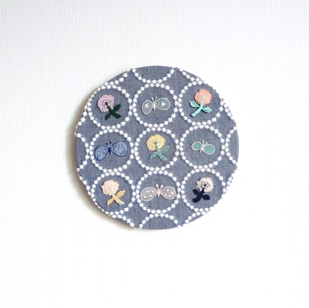 ケース・サイズ選択】刺繍15こ・グレー タンバリン ブックカバー