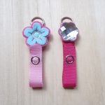 (完成)ランドセルの安全便利具☆花タイプ2個セット　花　フラワー　キーホルダー　キラキラ　ビジュー　通学　入学　小学校