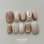 pearl beige /ベージュネイル/うるうるネイル/ぷっくりフラワー/大人ニュアンス/淡色ネイル/結婚式/入学式/卒業式