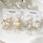 ★ゴールド★金アレ対応★シェル調フラワー×ガラスmixジャラジャラパール𓐍ピアス/イヤリング　ゴールド