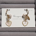 ハート シェル×コットンパール フープピアス　イヤリング｜揺れる 上品 軽い チタン　アレルギー対応　デイリー 結婚式 入学式 卒業式 フォーマル