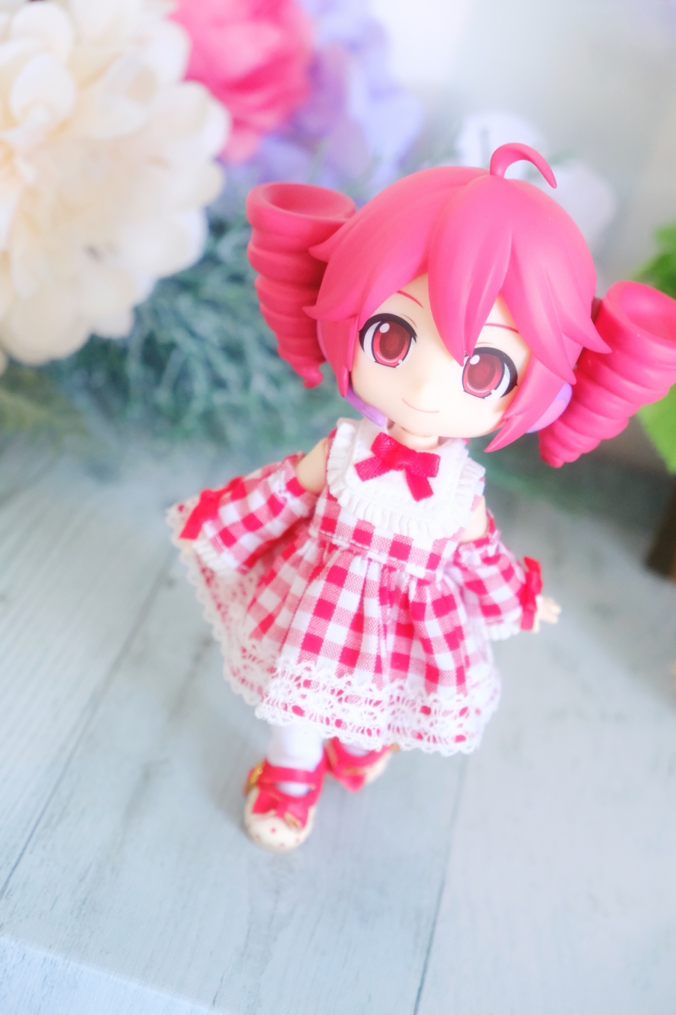 七夕sale✩.*˚オビツ11サイズ服✩.*˚赤ギンガムワンピ✩.*˚小花刺繍 オビツ11 - 着せ替え服の人気通販 | minne byGMOペパボ 国内最大級の
