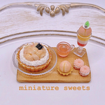 🍑再販🍑 桃尽くしスイーツセット🍑✨ミニチュアスイーツ　ミニチュアフード　フェイクスイーツ　フェイクフード