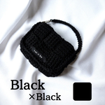 リップ、イヤフォンの特等席✨　miniバッグチャームBlack×Black（モノトーン / ミニポーチ）