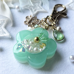 お花のシャカシャカキーホルダー