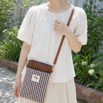 ハリネズミ刺繍の大人かわいいサコッシュ/スマホポシェット/スマホショルダー/ミニバッグ/ショルダーバッグ