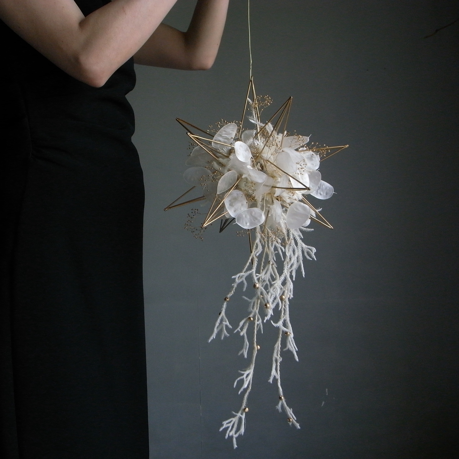 秋冬 茶系のドライフラワースワッグ - haruni | minne byGMOペパボ