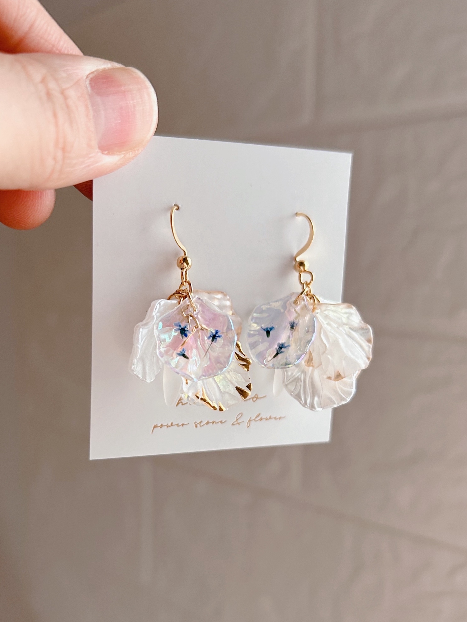 【paint】ペイントアート ハンドメイドピアス イヤリング 再再販・りんごの幸せ ピアス・イヤリング - hanano's GALLERY | minne