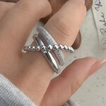 《S925plated》重なる 3連デザインオープンリング【R-1495】