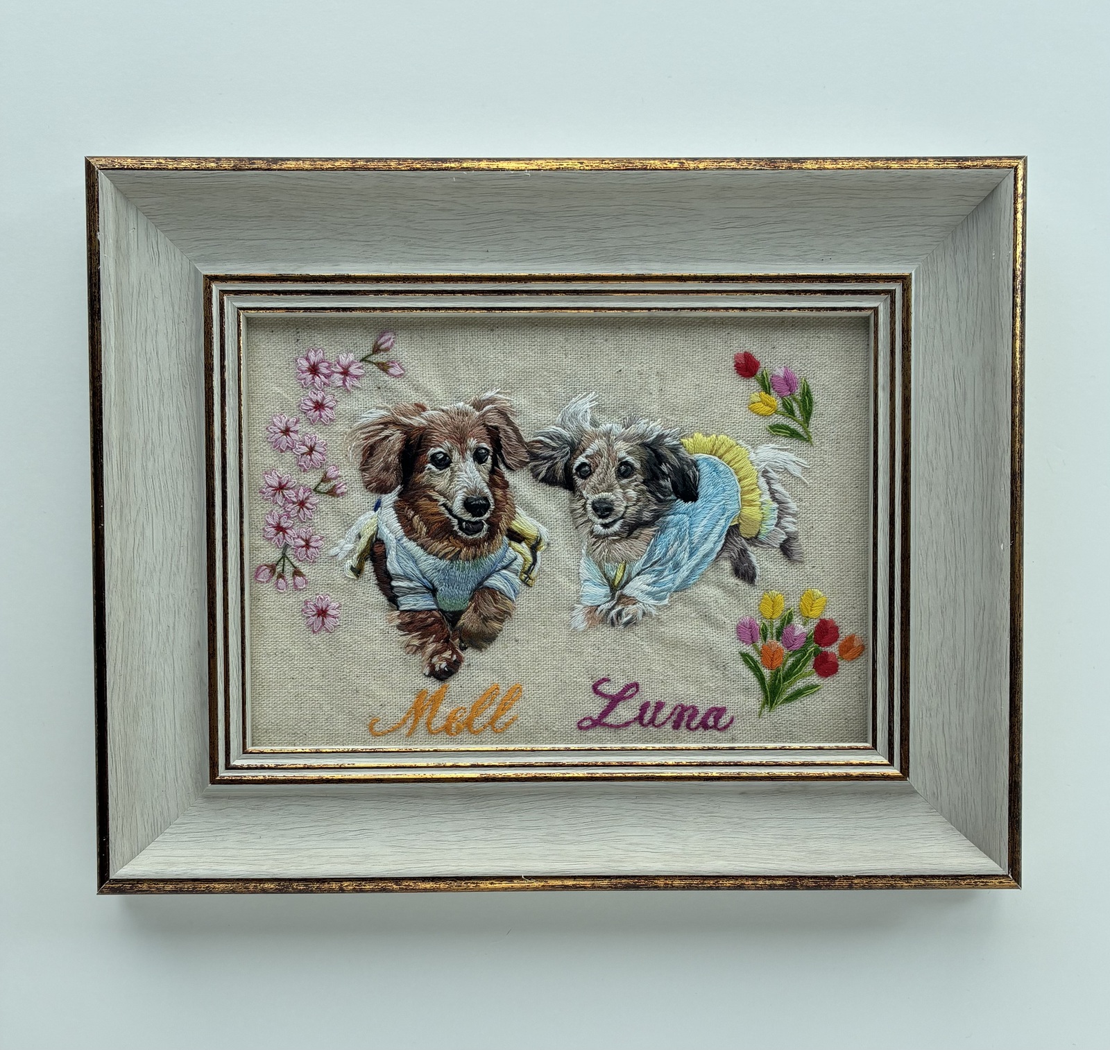 df03190210様オーダー品☆シュナウザーの手刺繍のポートレート
