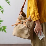 帆布×本革 ショルダーバッグ 3色展開 撥水加工 大容量 2WAY 通勤 休日兼用 名入れ対応