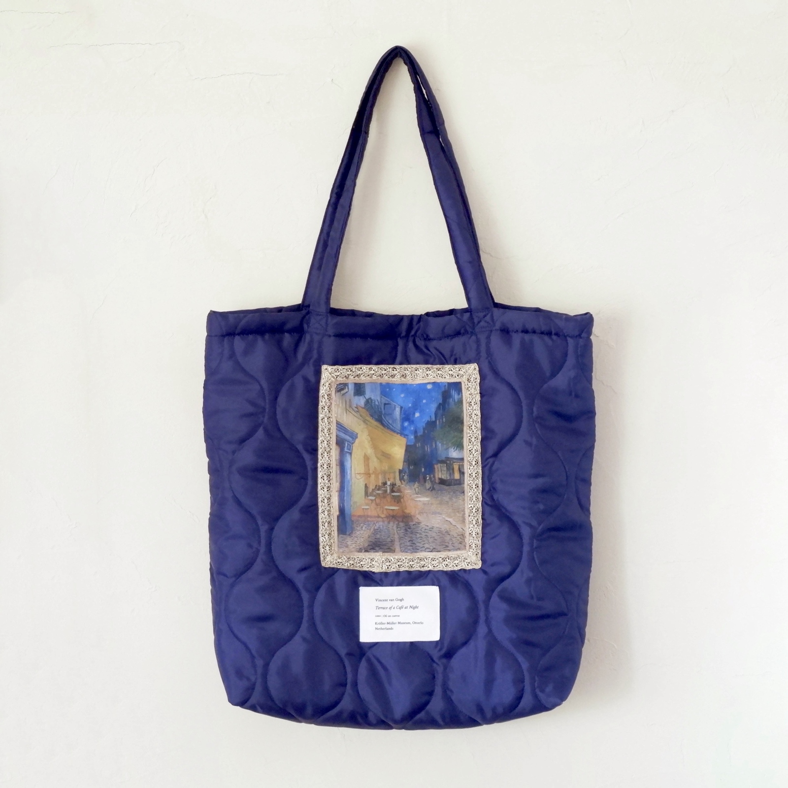 絵画を楽しむトートバッグ / ゴッホ《夜のカフェテラス》 5,950円