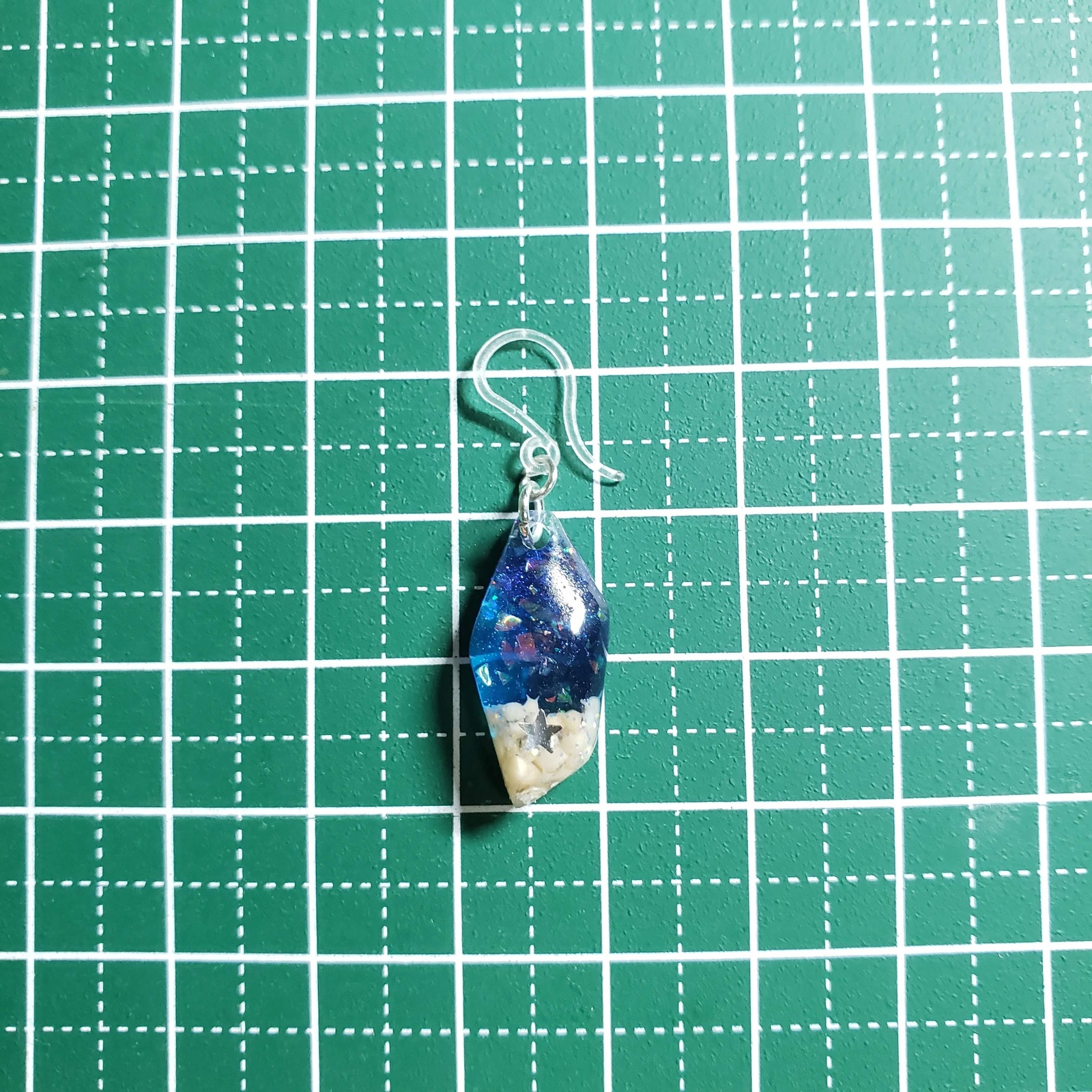 No.642-C　海☆星の砂☆レジン☆ピアス・イヤリング(シルバー) No.642-C 海☆星の砂☆レジン☆ピアス・イヤリング(シルバー) - ♪美玖
