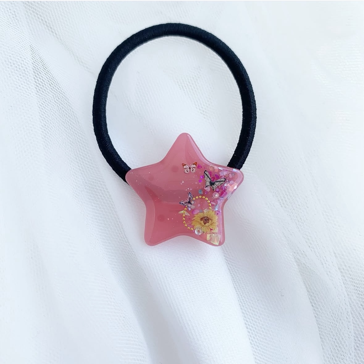 【4316】ひまわりと蝶々 ピンクの星型ヘアゴム 夏デザイン 向日葵 ちょうちょ 4318】ひまわり 蝶 半透明の濃いめピンク星型ヘアゴム 向日葵 夏