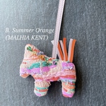 B. MALHIA KENT ホースチャーム　ロデオ　馬チャーム　ギフトにも