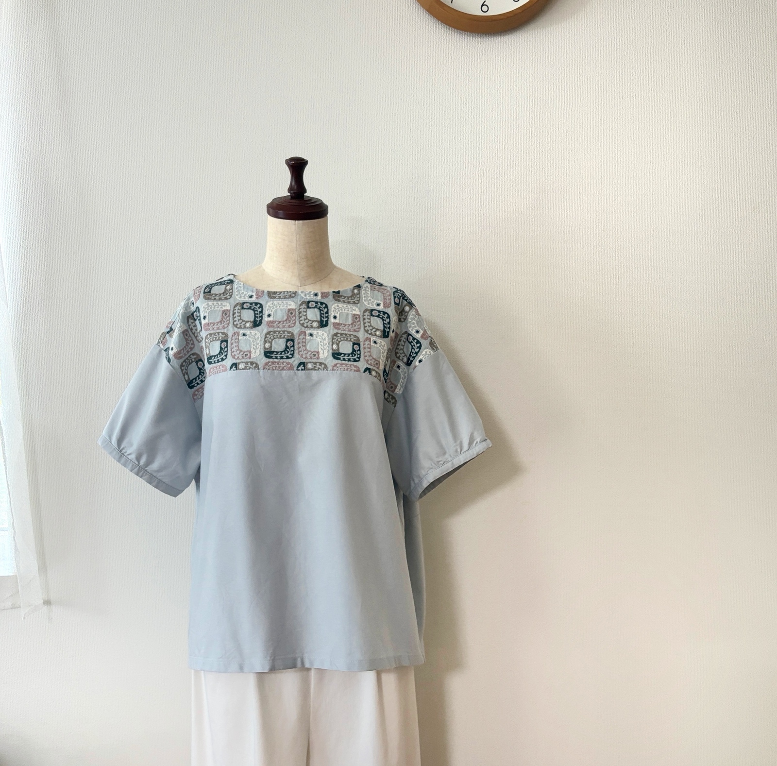 バルーンシャツ *⚮* lolo light blue *⚮* 14,040円
