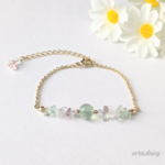 #616 フローライト・水晶・スワロフスキーの華奢なチェーンブレスレット *4月誕生石入り*　天然石