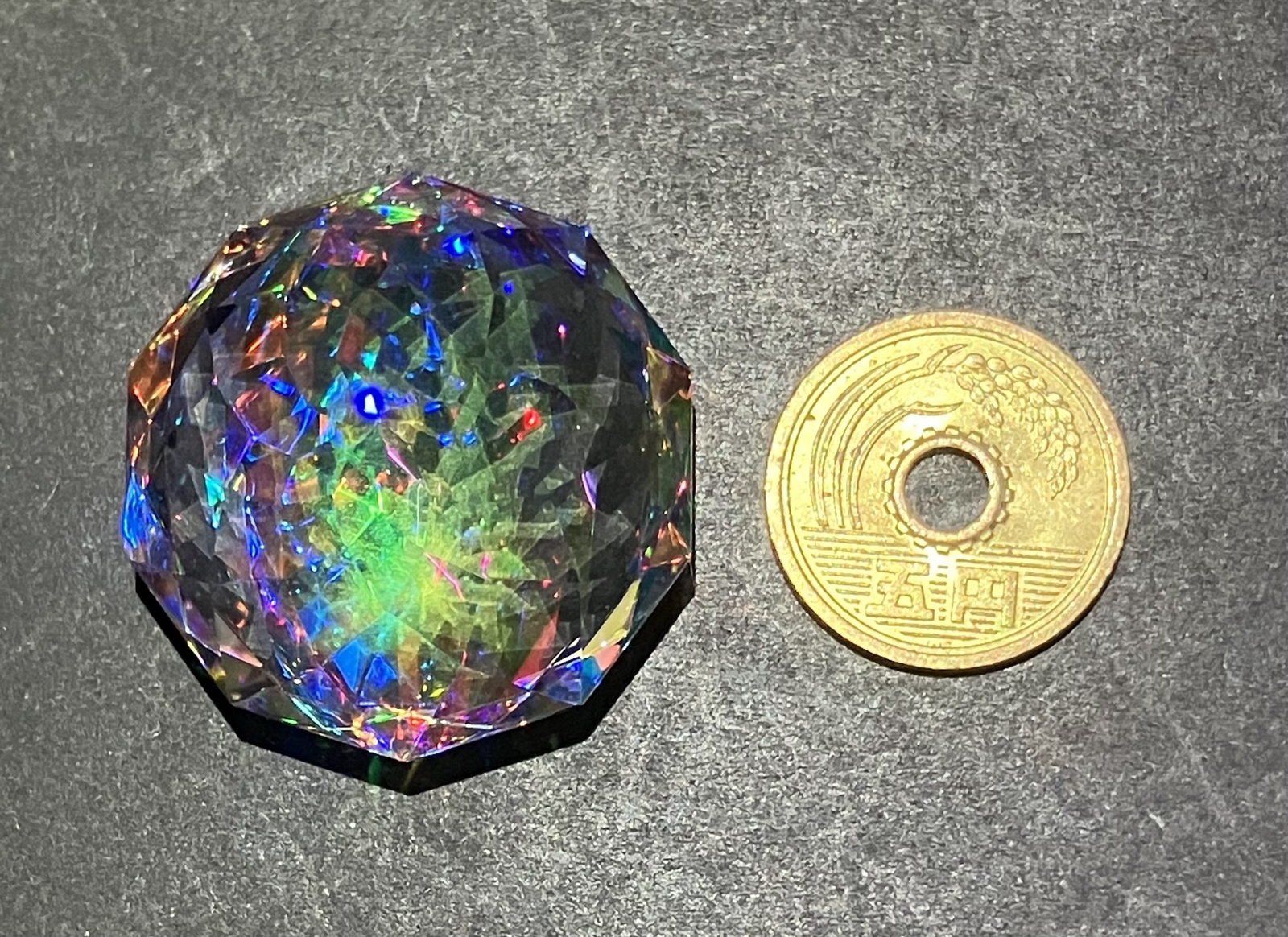 導きの聖石 アルクトゥルス】 宝石型カットオブジェ（10画 Lサイズ