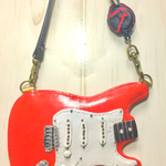 本革ギター型パスケース+コードリール(Fenderストラトモデル)