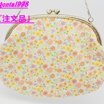 「ふかちゃん様のご注文品」☆気持ち華やぐがま口バッグ☆(特大！口金24.5センチ)(ポーチ・クラッチバッグ・ハンドバッグにもなります）