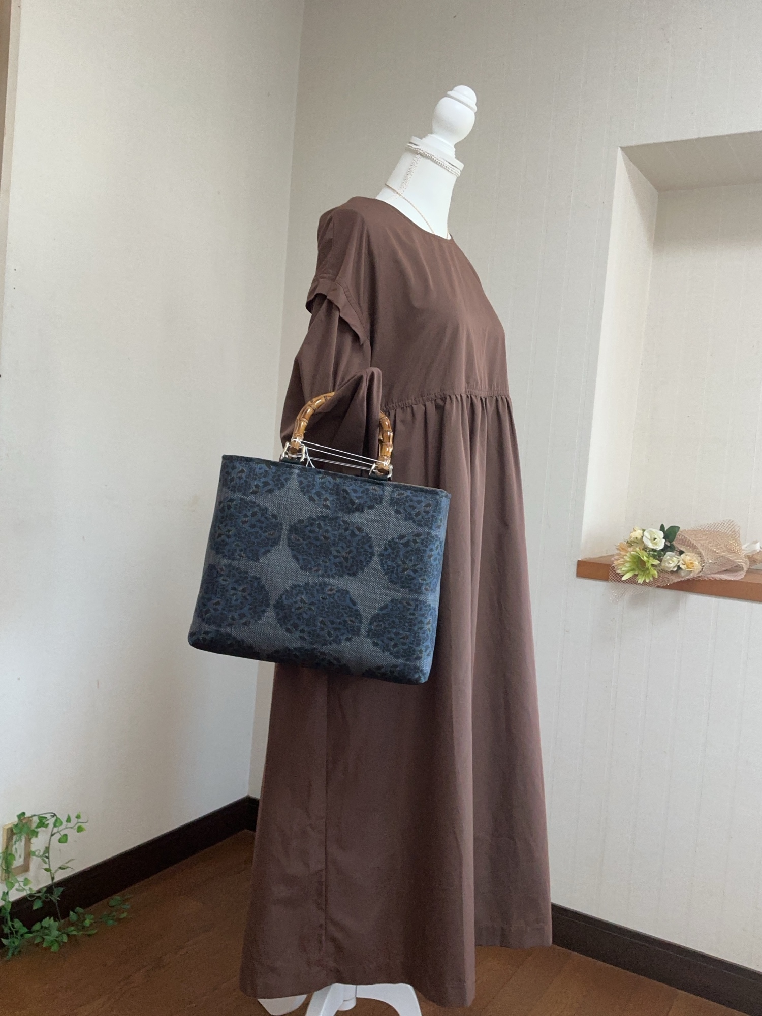 大島紬バッグ・最後の1点・形崩れしにくい・洋服でも着物でも使える