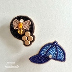 H様専用ページ　Honeybee / Cap✴︎Blue ビーズ刺繍ブローチ／ピンバッジ