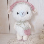 7/31  Instagramよりお問合せ　あみぐるみ　ひつじちゃん　いちごソルベ　バブーシュカ